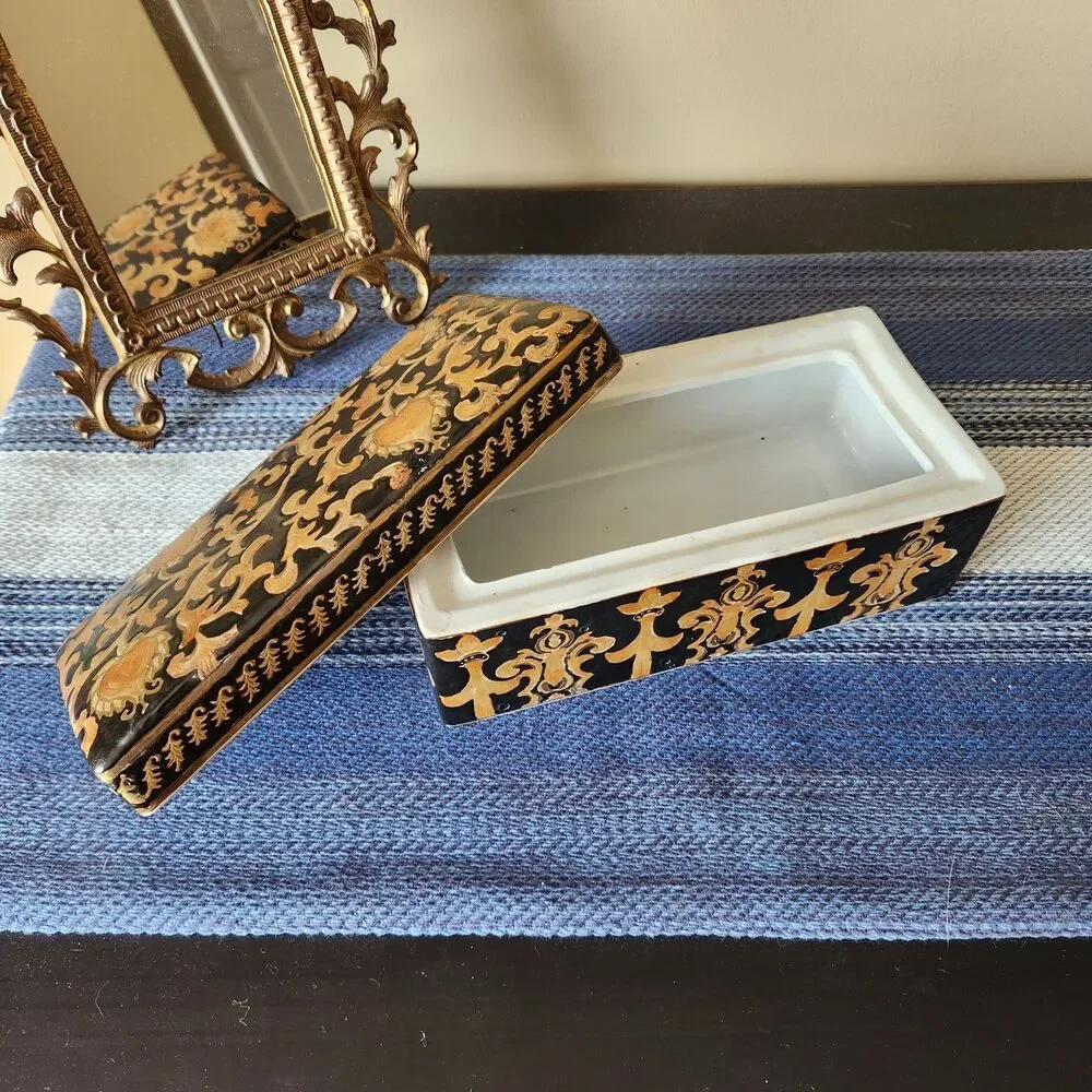 Vintage Heavy Oriental Accent Ceramic Trinket Box Black/Gold Rocco Chinoiserie
